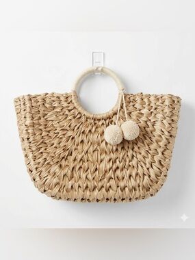 Faux Straw Beach Tote Extra Large Capacity Fashion Bag with decorative PomPoms